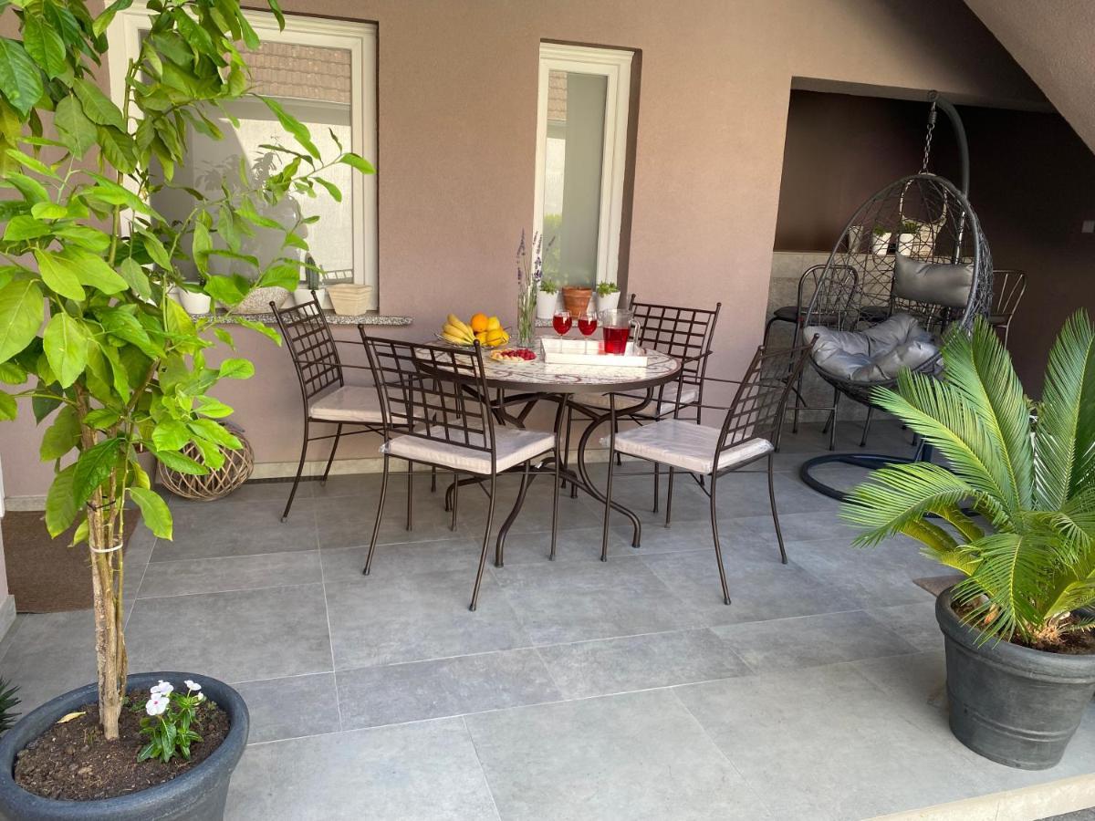 Apartman Lovric Ðakovo المظهر الخارجي الصورة