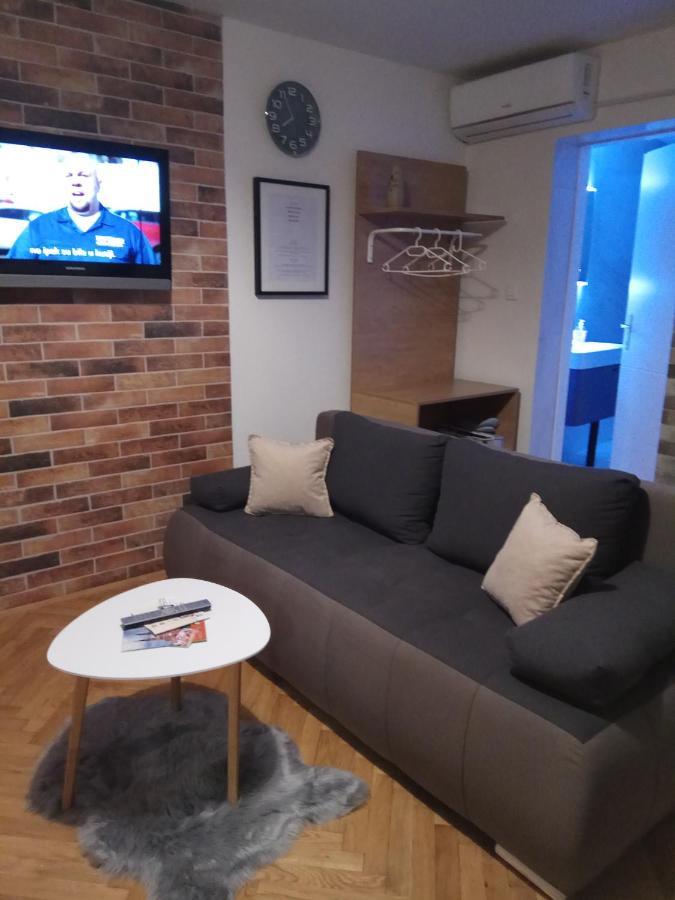 Apartman Lovric Ðakovo المظهر الخارجي الصورة